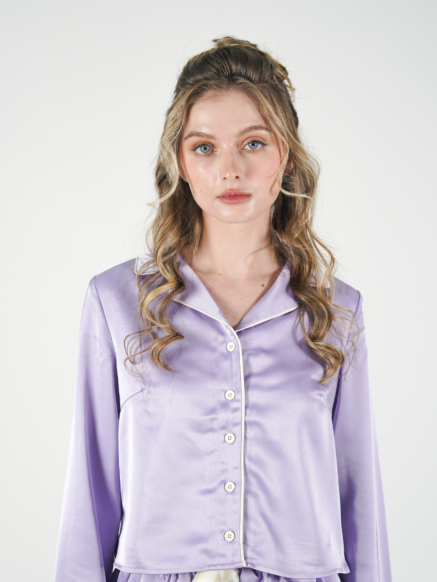 The Solace Set in Lavender and White Piping